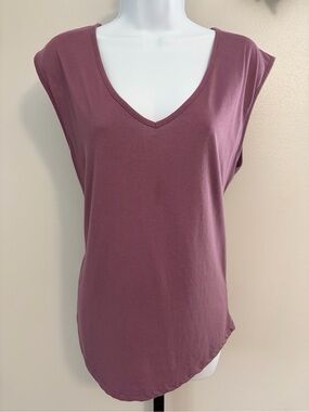 Glittering South-  V-Neck Sleeveless Tank Top - Dusty Mauve